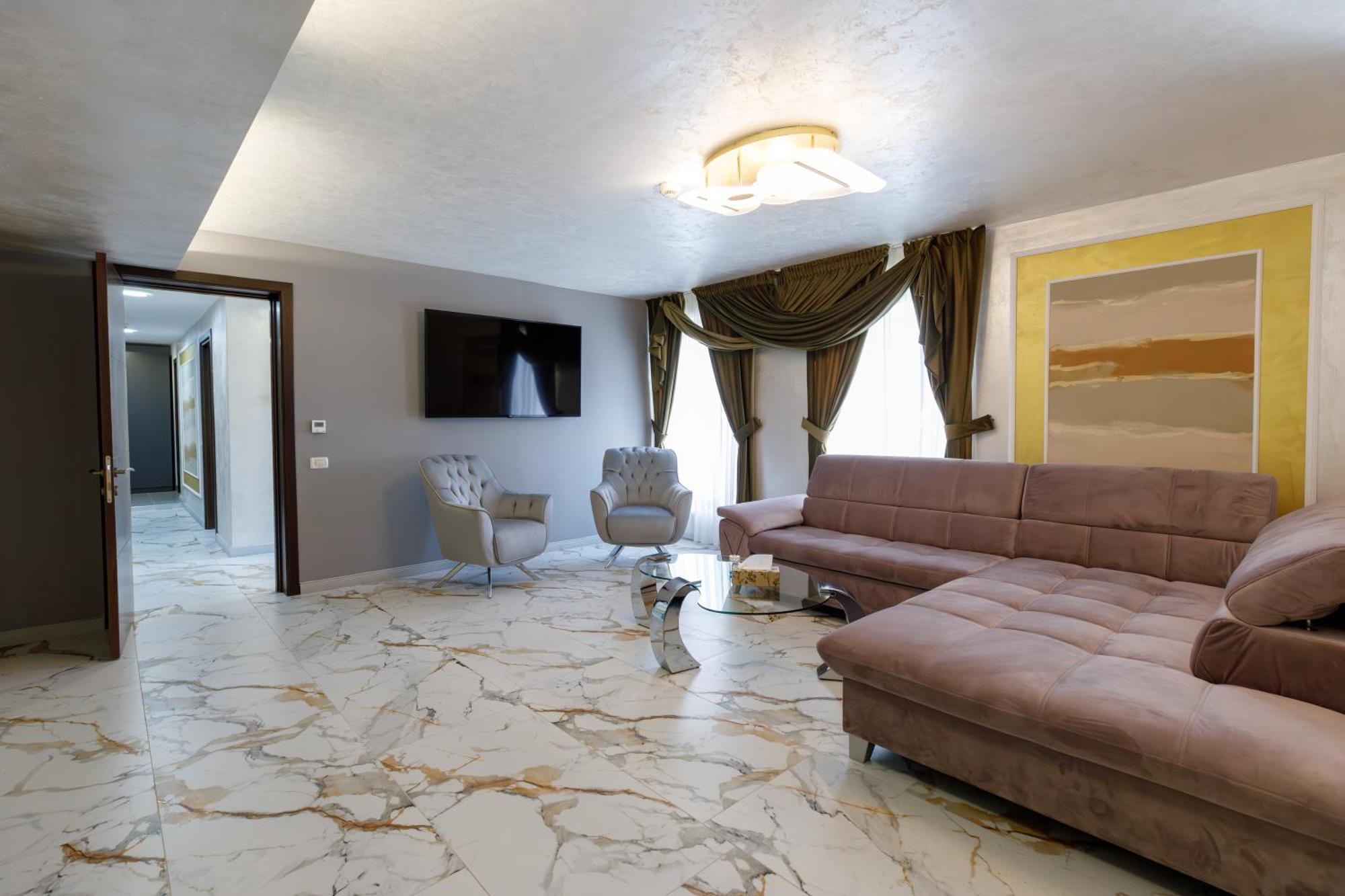 River Place Pitesti Exterior photo